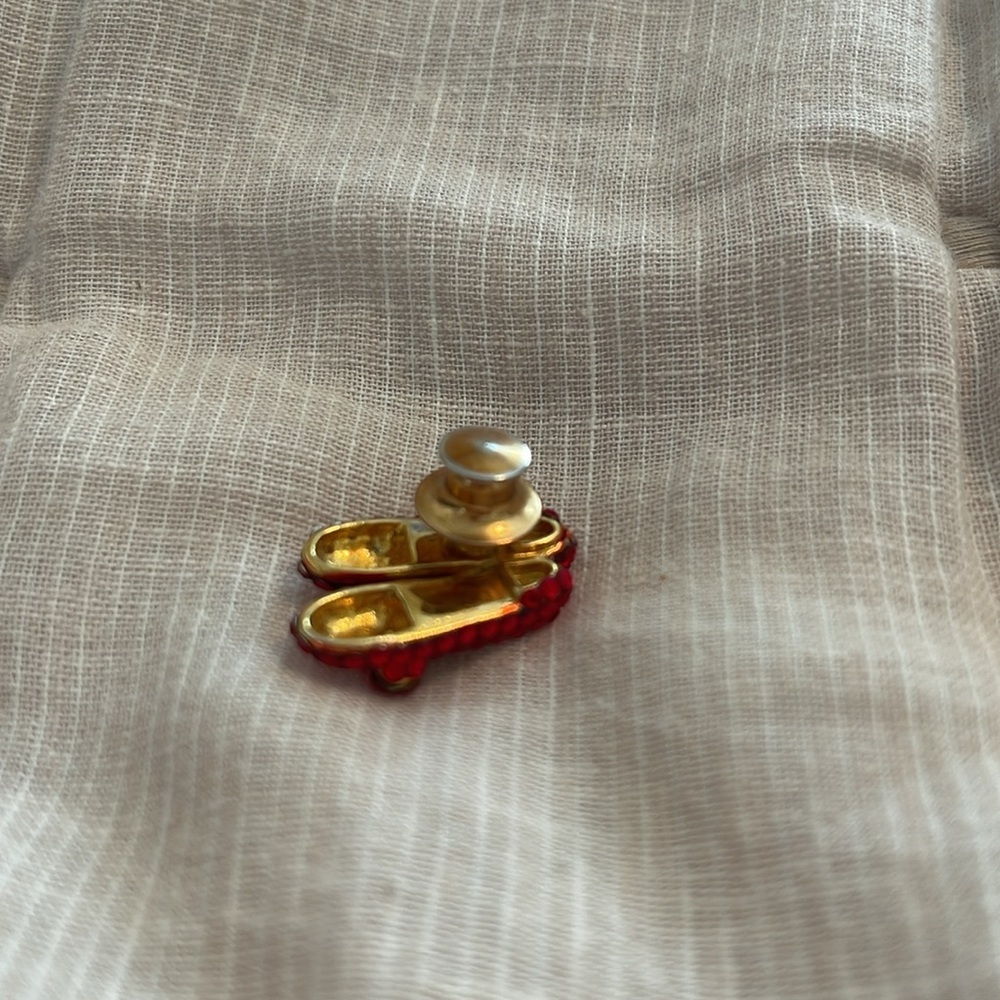 Ruby Red Slippers Pin - image 3